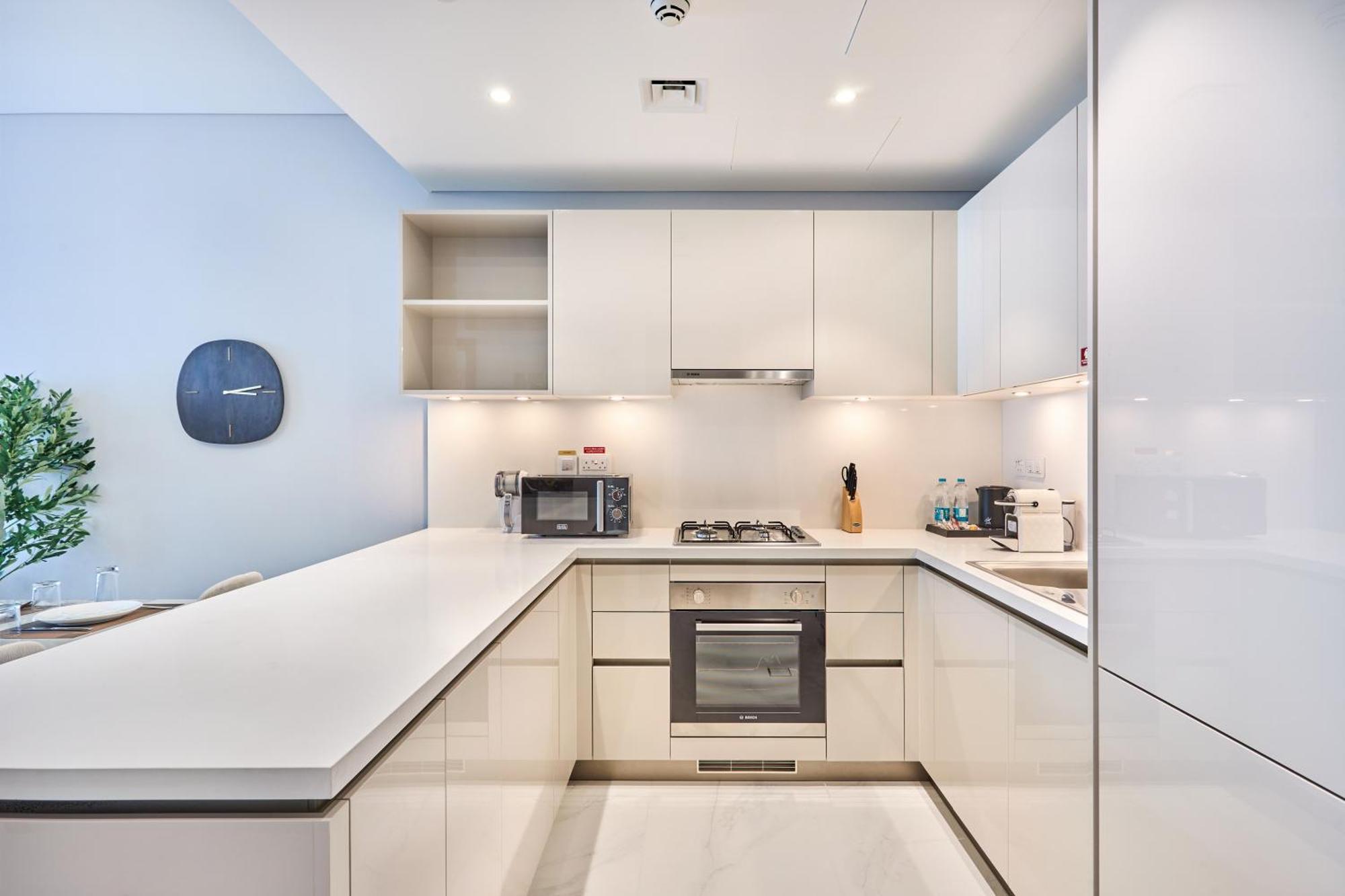 By Latinem Luxury 1br Cvg 3106 Near Burj Khalifa Apartment