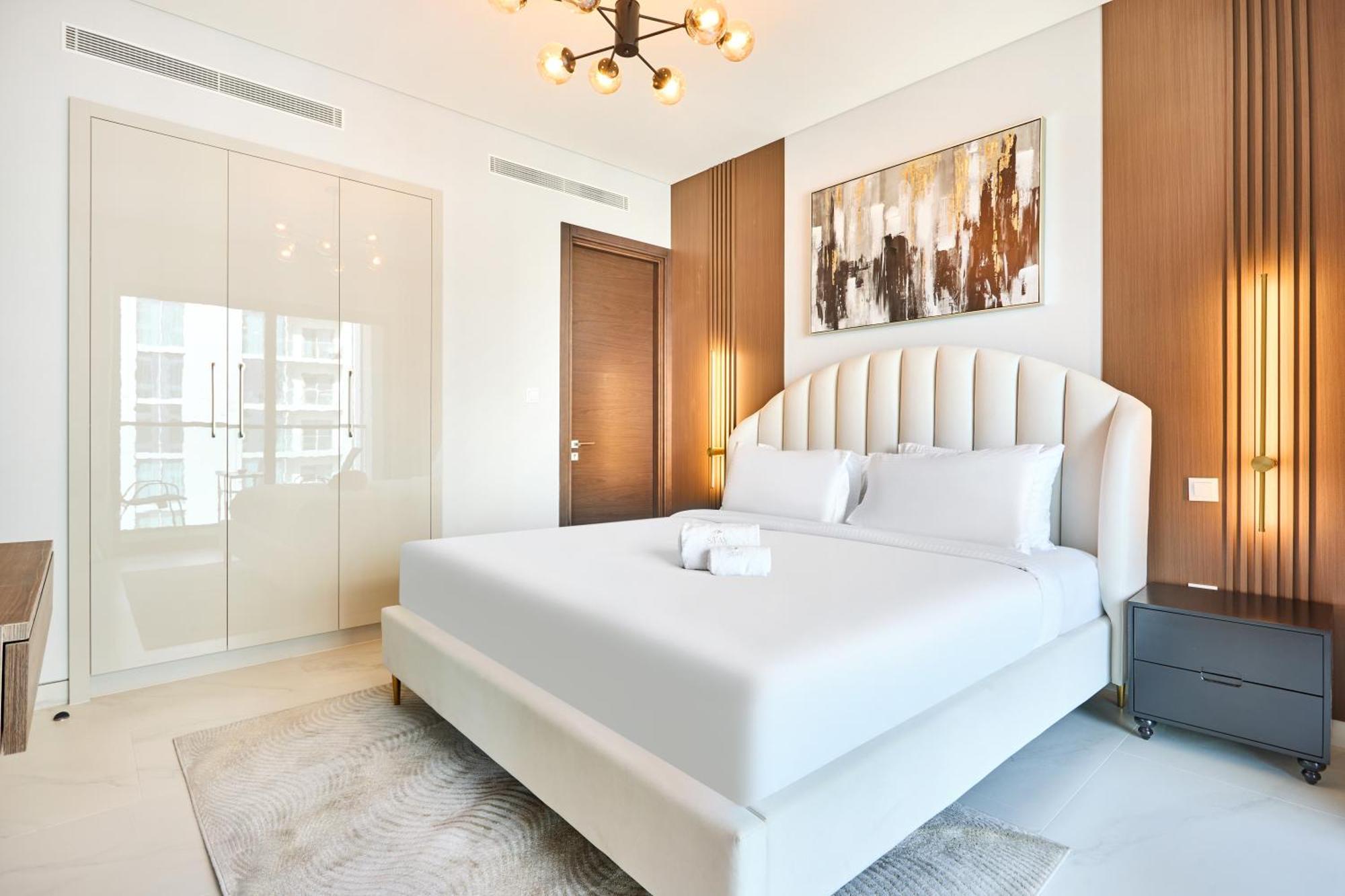 Apartment By Latinem Luxury 1br Cvg 3106 Near Burj Khalifa Dubai