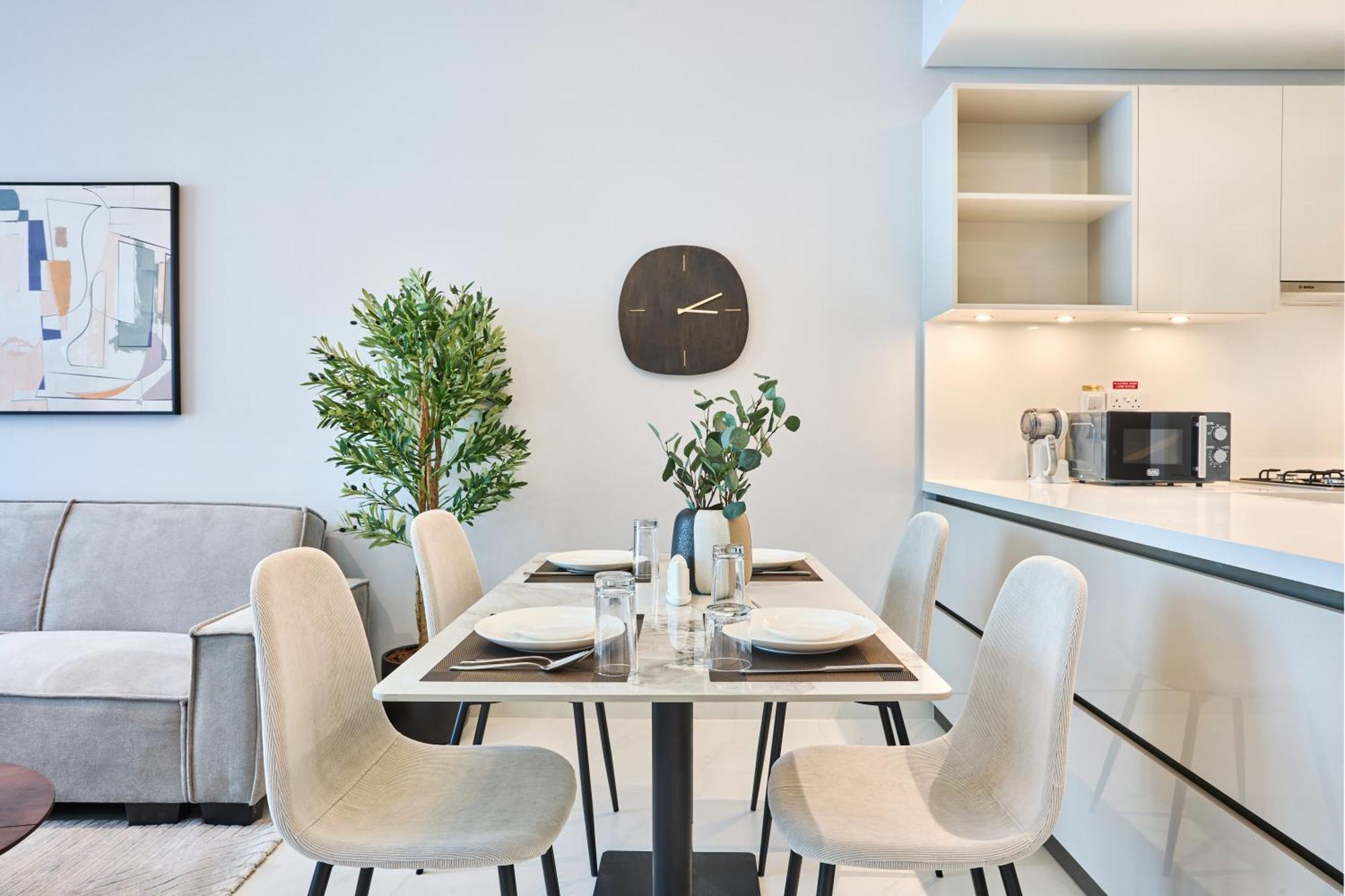 By Latinem Luxury 1br Cvg 3106 Near Burj Khalifa Apartment