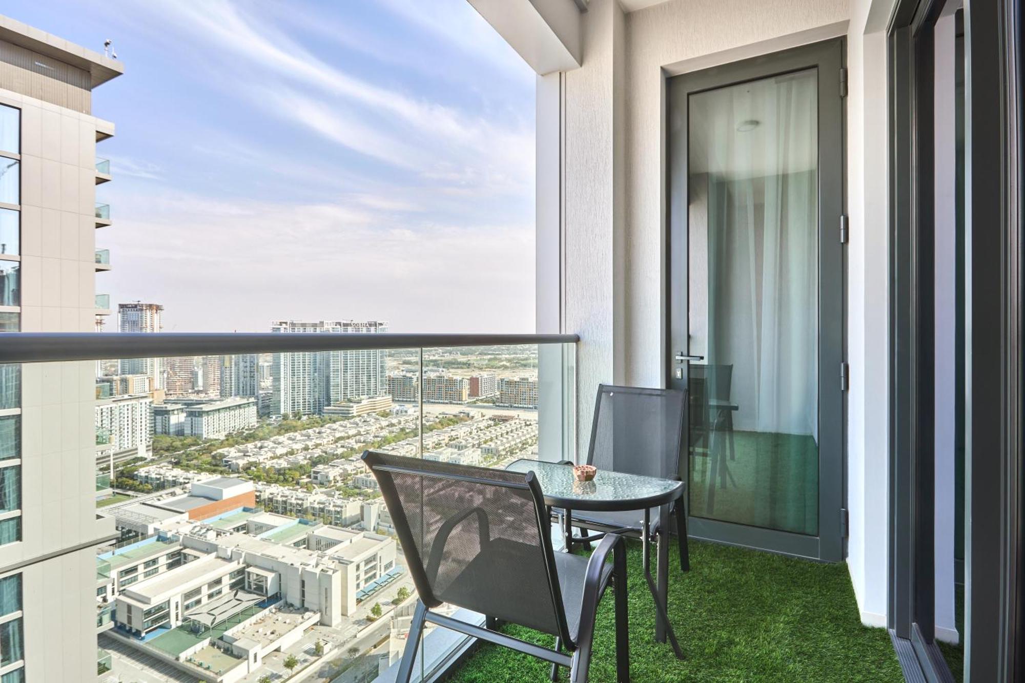 Apartment By Latinem Luxury 1br Cvg 3106 Near Burj Khalifa *