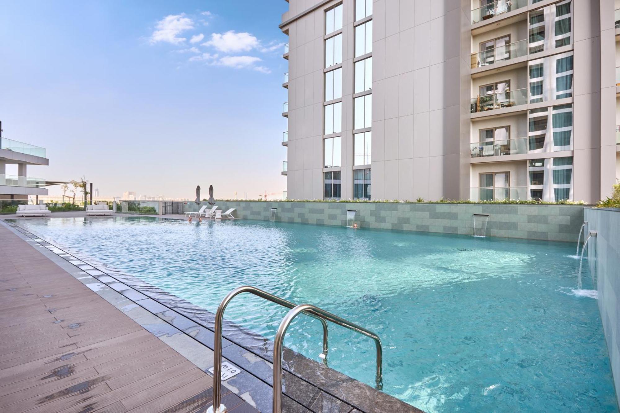 By Latinem Luxury 1br Cvg 3106 Near Burj Khalifa Apartment
