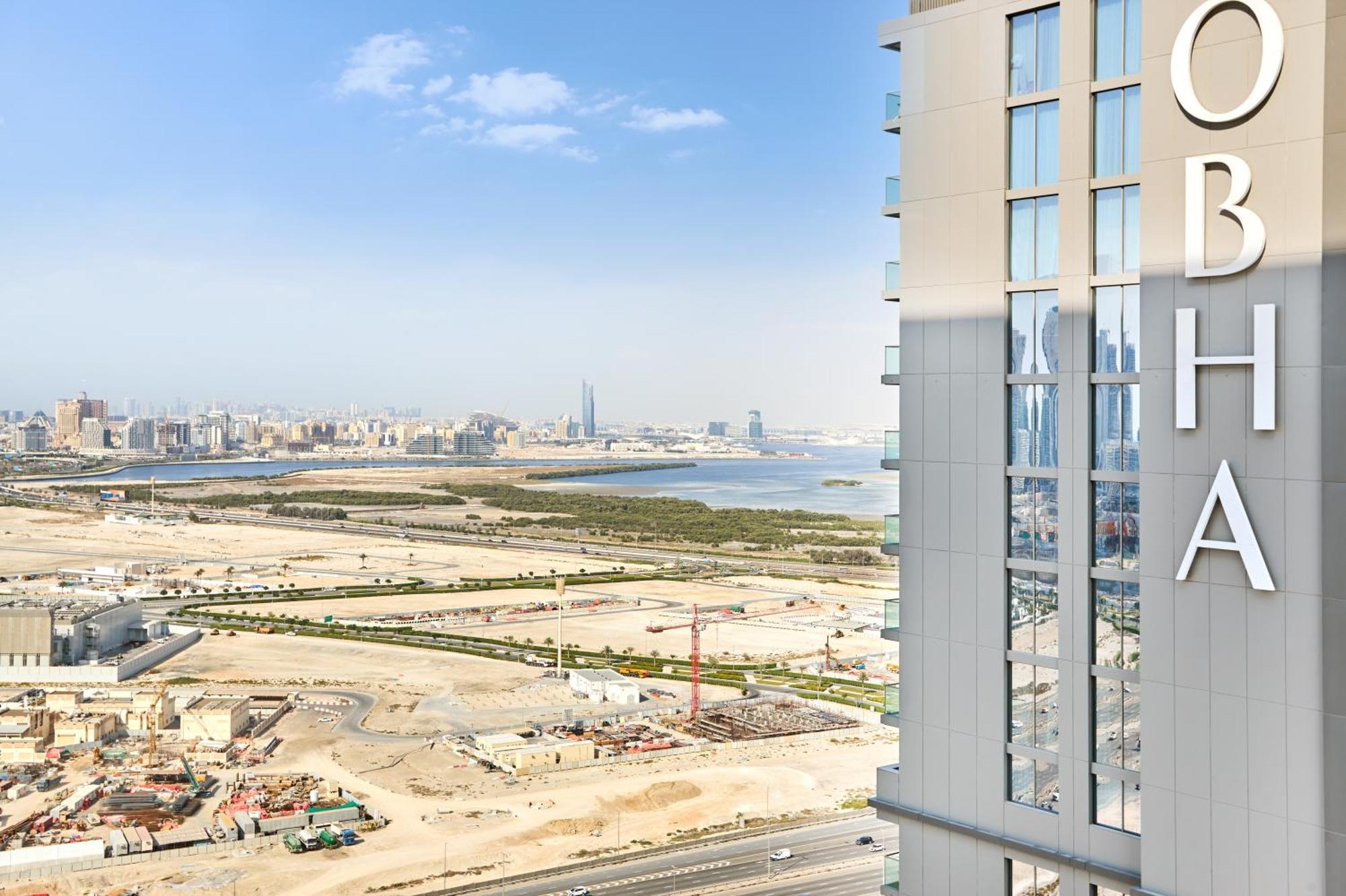 By Latinem Luxury 1br Cvg 3106 Near Burj Khalifa * Dubai